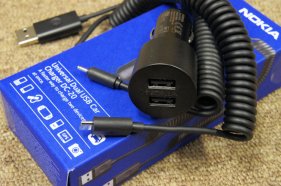Nokia Dual USB Car Charger (DC-20) review - All About Windows Phone
